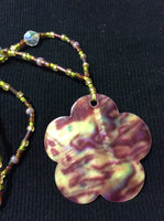 Flower Shaped Mother of Pearl Necklace